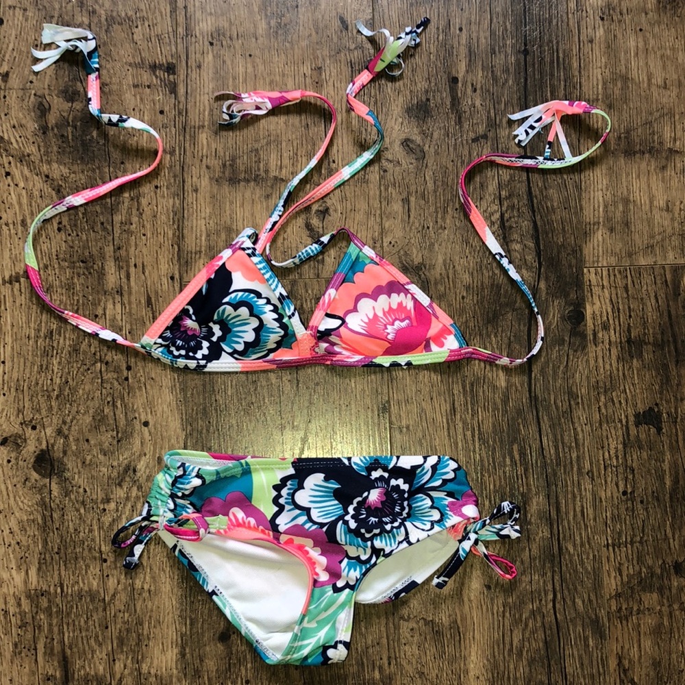 Girls Bikini